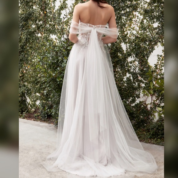 Unique tulle a-line wedding dress sparkly tulle bow - Picture 5 of 7